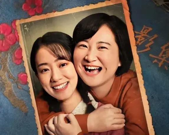 香港娱乐圈吃瓜是谁啊视频,吃瓜视频背后的神秘人物 第2张 香港娱乐圈吃瓜是谁啊视频,吃瓜视频背后的神秘人物 第2张